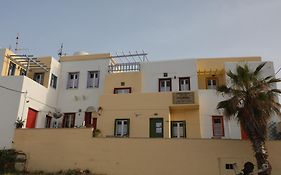 Panormos Apartments
